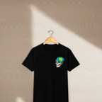Playera Calavera Chévere – Diseño Cool con Gorro | Street & Minimal Unisex