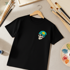 Playera Calavera Chévere – Diseño Cool con Gorro | Street & Minimal Unisex