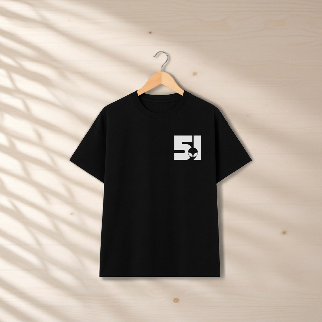 Playera Oversize Área 51 👽 – Diseño Minimalista Unisex
